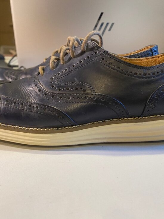 Cole Haan - Size 9M - Men\'s Original Grand Wingtip Oxfords in blue main image 4